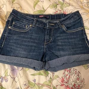 Kids vintage Levi’s shorts